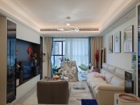 3室2廳2陽臺 萬科500里結(jié)海廬客廳