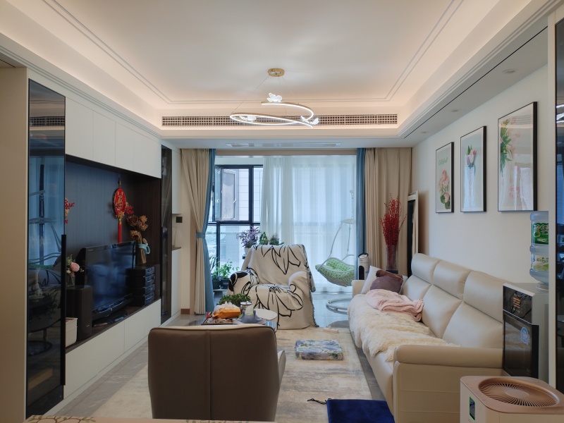 3室2廳2陽臺 萬科500里結(jié)海廬客廳