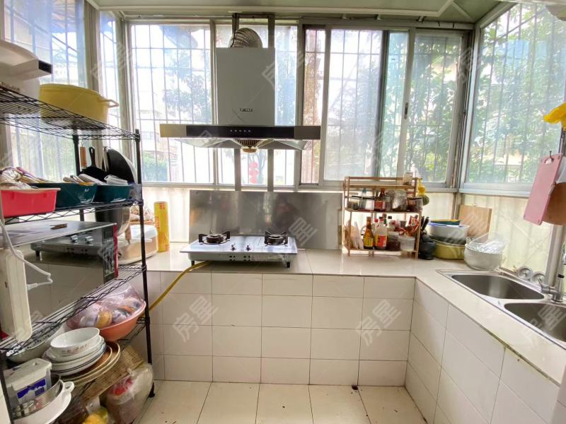 2室2廳2陽臺 西壩路283號廚房