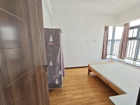 3室2廳2陽臺(tái) 鑫金花園臥室