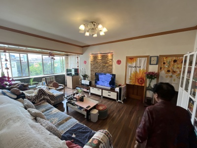 3室2廳2陽(yáng)臺(tái) 省委1號(hào)院客廳