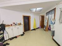 2室2廳1陽臺 金星小區(qū)門廳