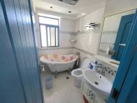2室2廳1陽(yáng)臺(tái) 匯都國(guó)際二期衛(wèi)生間