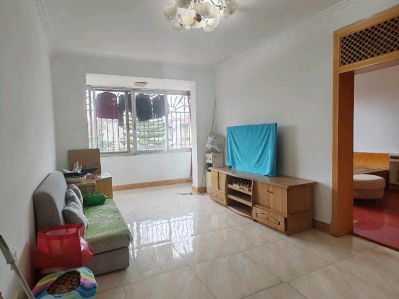 3室2廳1陽臺 西壩路283號客廳