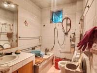 3室2廳1陽臺 西壩路283號衛(wèi)生間