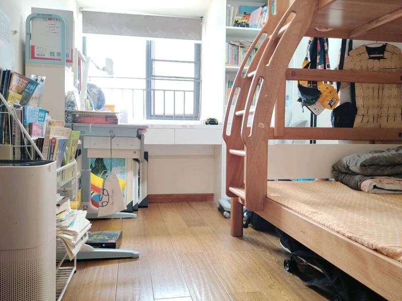 3室2廳1陽臺 龍湖水晶酈城臥室