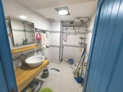 2室2廳1陽(yáng)臺(tái) 匯都國(guó)際二期衛(wèi)生間