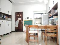 3室2廳1陽臺 龍湖水晶酈城餐廳