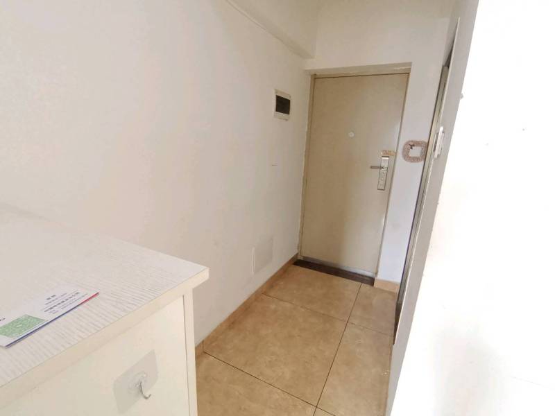 2室2廳1陽(yáng)臺(tái) 同德昆明廣場(chǎng)上北區(qū)門廳