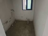 4室2廳3陽臺 俊發(fā)九夏云水4號地塊衛(wèi)生間