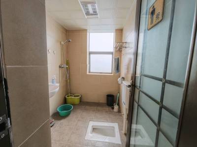 6室3廳1陽臺 融城金階