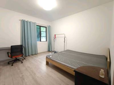 3室2廳1陽臺(tái) 滇池潤園