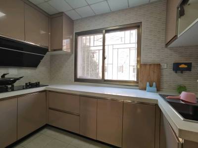 3室2廳2陽臺(tái) 江東鳴翠園西區(qū)