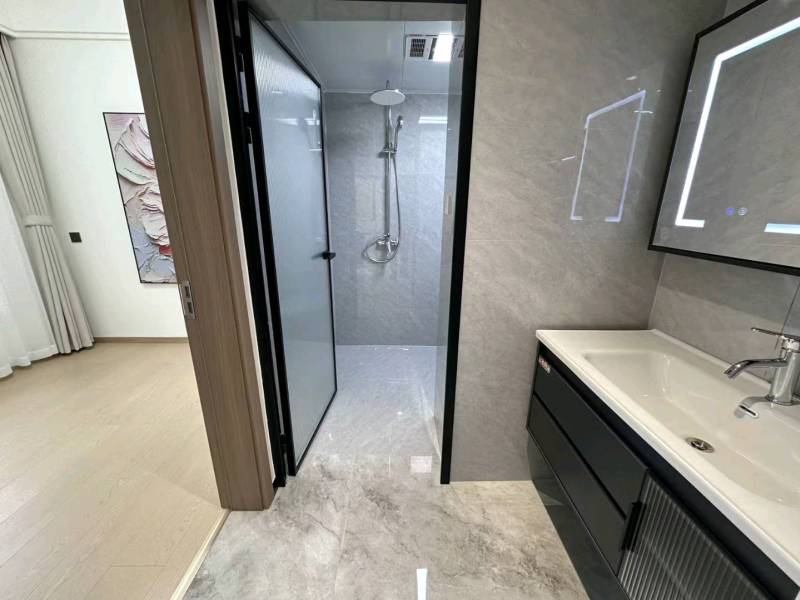 4室2廳3陽臺 江東花城衛(wèi)生間