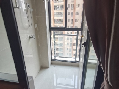 2室2廳1陽(yáng)臺(tái) 潤(rùn)城十一區(qū)