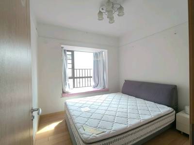 3室2廳2陽臺(tái) 金域緹香