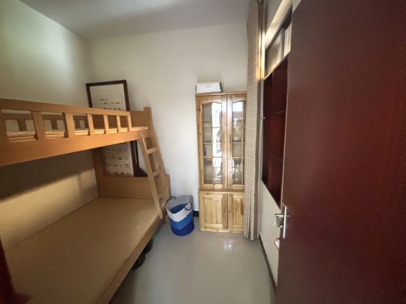 3室2廳3陽臺 滇池衛(wèi)城鉑睿臥室