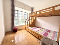 3室1廳1陽臺 西南海天璽苑臥室