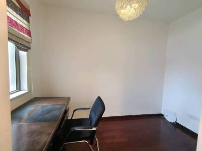 3室2廳1陽臺 金域緹香