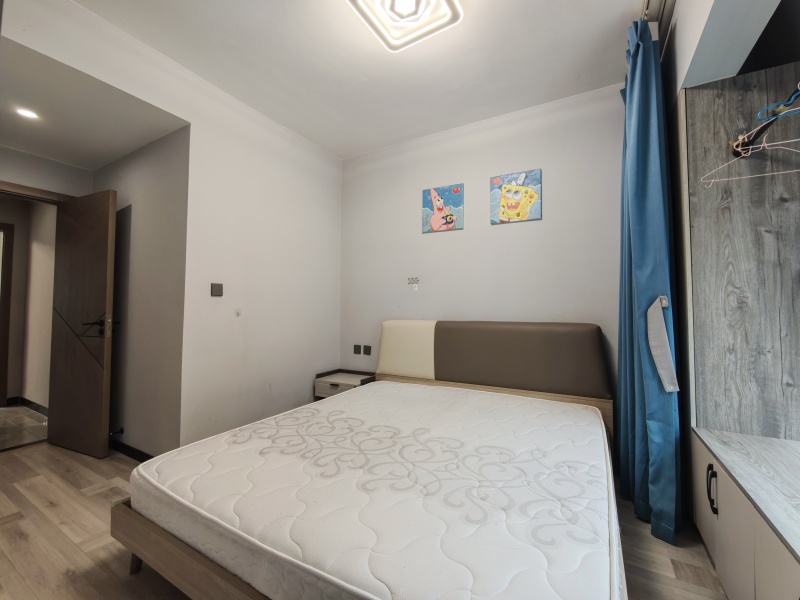 4室3廳1陽臺(tái) 中海云麓九里一期別墅臥室