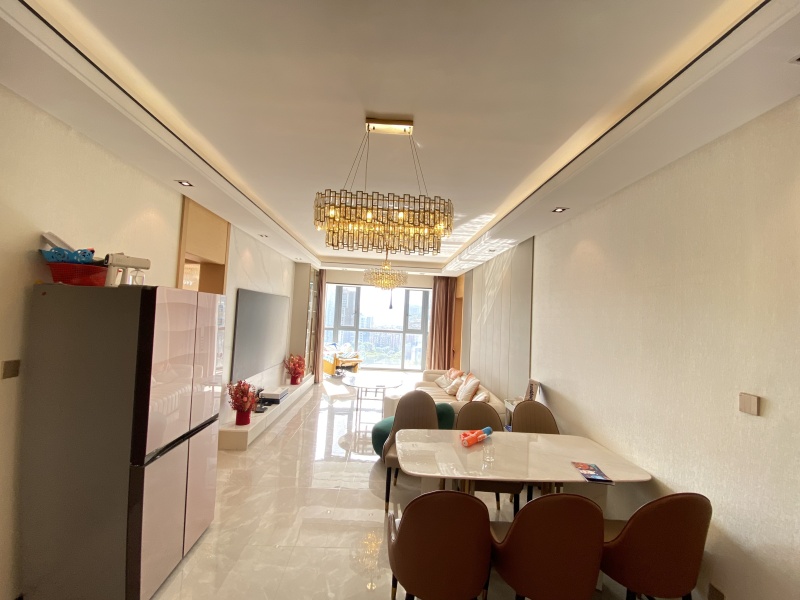 4室2廳2陽臺 江東境界客廳