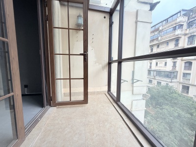 4室2廳2陽臺 公園1903圣維望