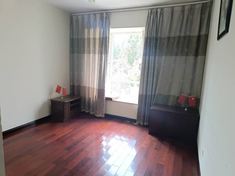 5室3廳4陽臺 湖畔之夢別墅臥室