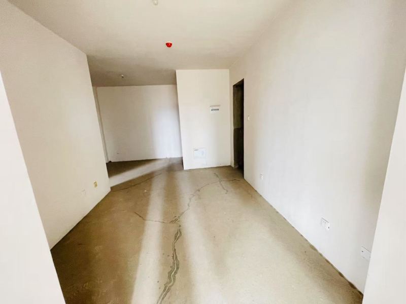 3室2廳1陽臺(tái) 譽(yù)峰峰景客廳