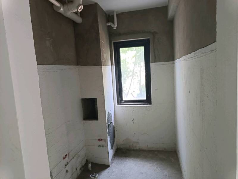 4室2廳3陽臺 俊發(fā)九夏云水4號地塊衛(wèi)生間