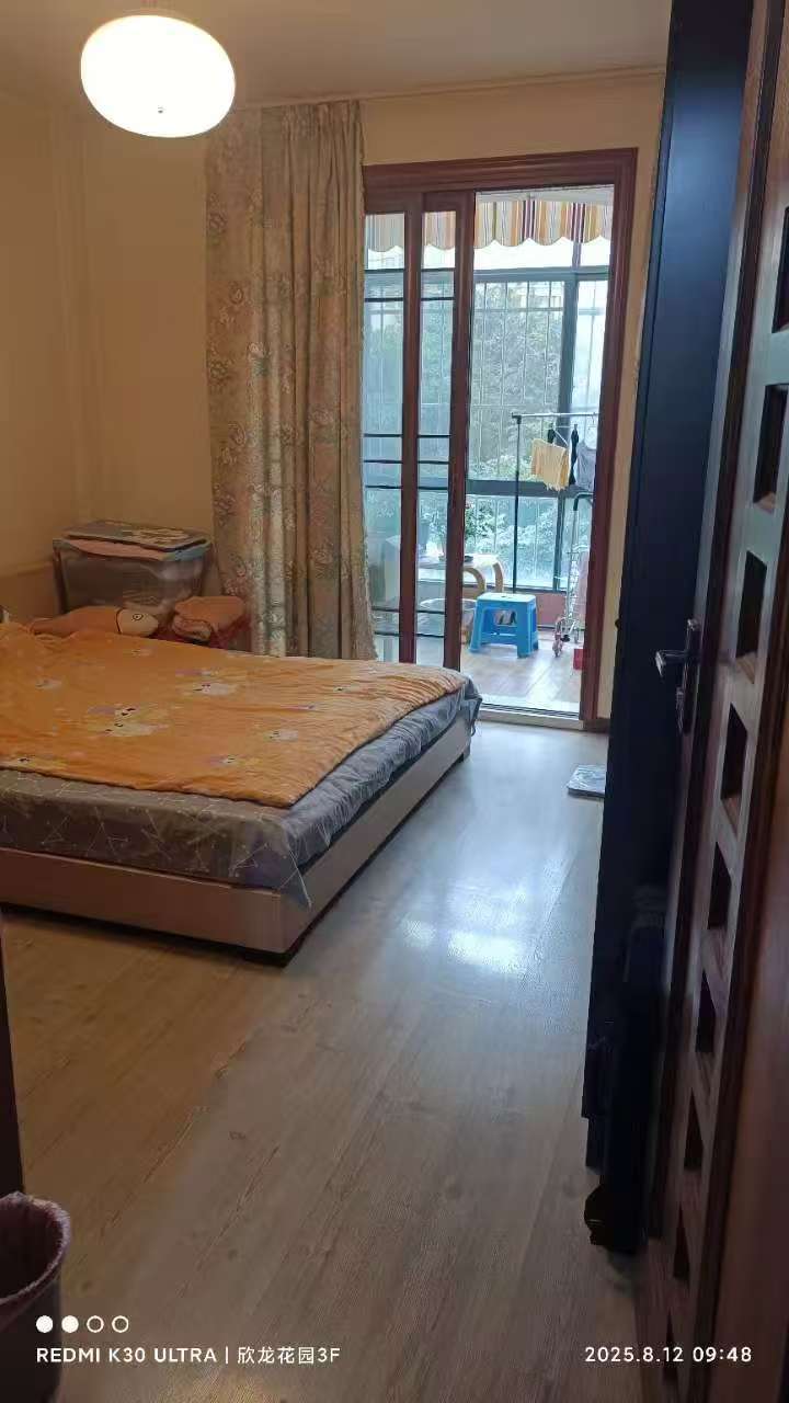 2室2廳1陽臺 欣龍花園臥室