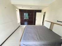 2室2廳1陽(yáng)臺(tái) 上東城臥室