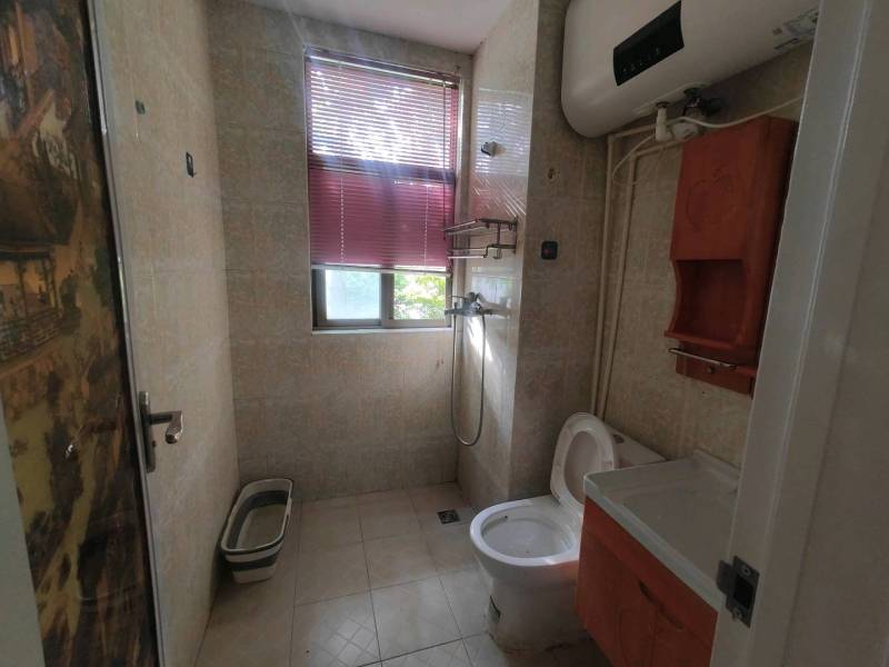 2室2廳1陽臺 同德錦江嘉園衛(wèi)生間