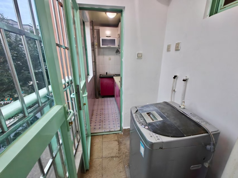 1室1廳1陽臺 水晶俊園陽臺