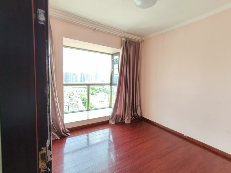 3室1廳1陽臺 銘門高第臥室