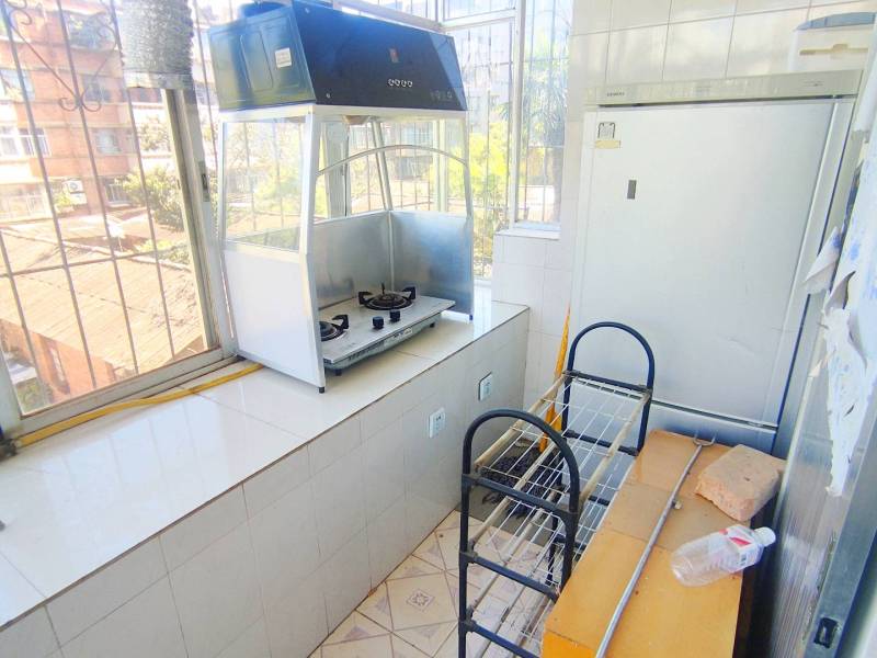 1室1廳 云大東二院家屬區(qū)廚房