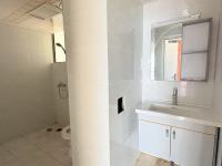 3室2廳2陽臺 新亞洲星體花園北區(qū)衛(wèi)生間