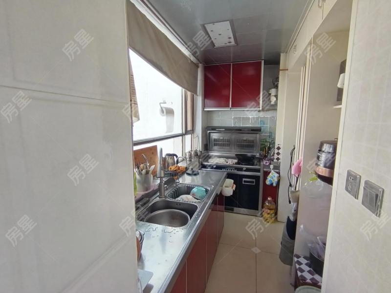 3室2廳 秋苑小區(qū)二期廚房