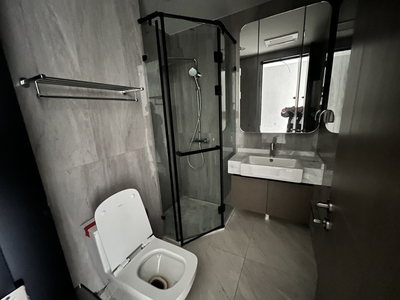 5室2廳2陽臺 龍湖錦粼天序衛(wèi)生間