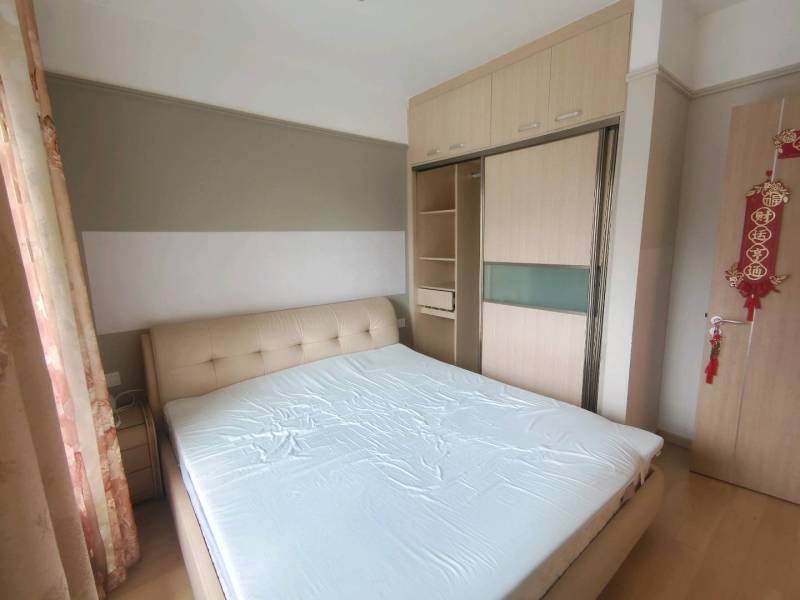 3室2廳1陽臺 金域緹香臥室