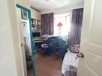 3室2廳 秋苑小區(qū)二期臥室