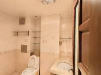 4室2廳2陽(yáng)臺(tái) 福信花園衛(wèi)生間