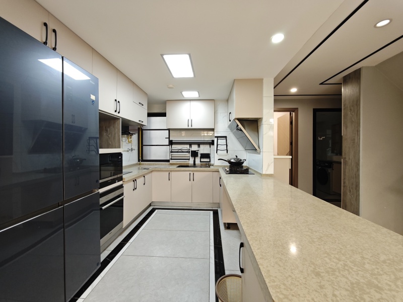 4室3廳1陽臺(tái) 中海云麓九里一期別墅廚房