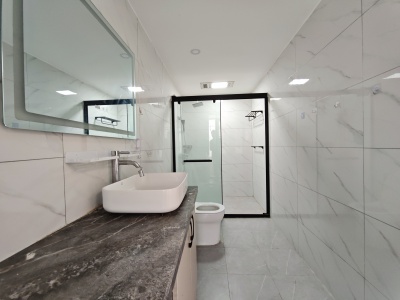 4室3廳1陽臺(tái) 中海云麓九里一期別墅衛(wèi)生間