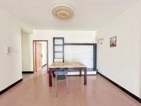 3室2廳1陽臺(tái) 第一國際餐廳