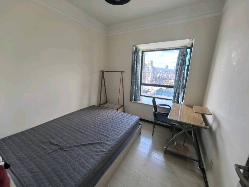 2室2廳1陽(yáng)臺(tái) 上東城臥室