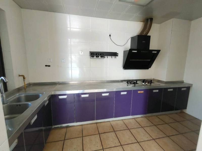 4室2廳2陽臺 金域緹香廚房