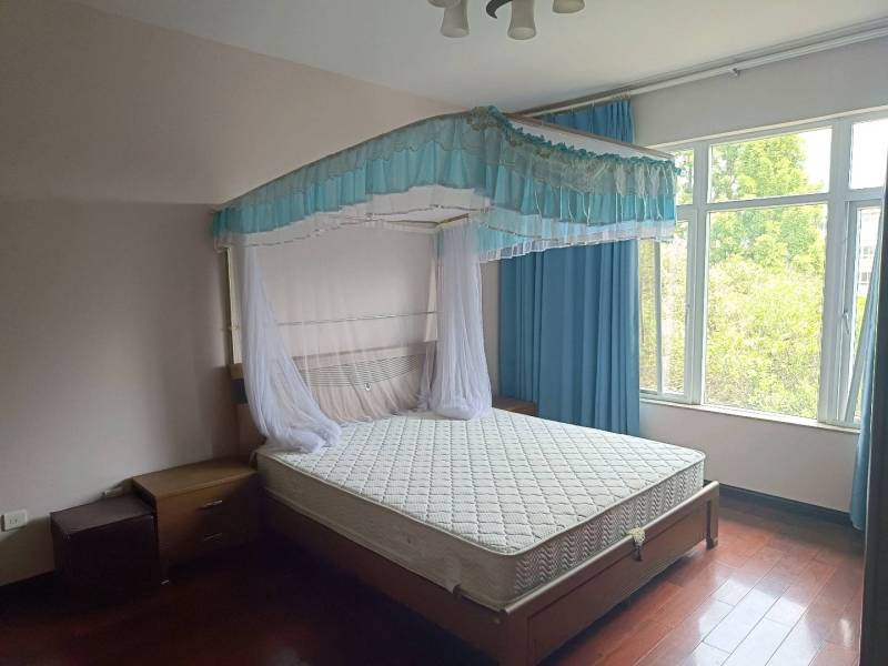 5室3廳4陽臺 湖畔之夢別墅臥室