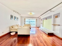 4室2廳2陽臺(tái) 萬源小區(qū)客廳