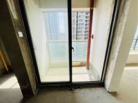 3室2廳1陽臺(tái) 譽(yù)峰峰景陽臺(tái)