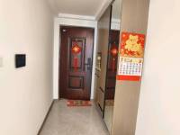 3室2廳1陽臺 上悅天地四期門廳